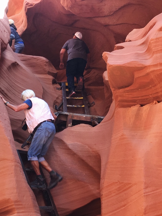 Lower Antelope Slot Canyon